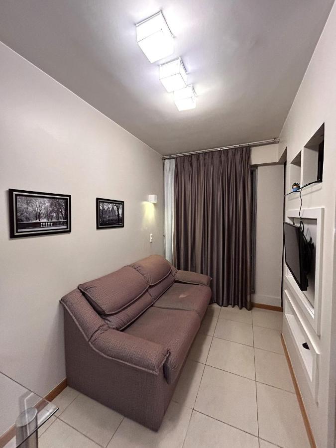 Sm905 Flat Regiao Prox Embaixada Americana